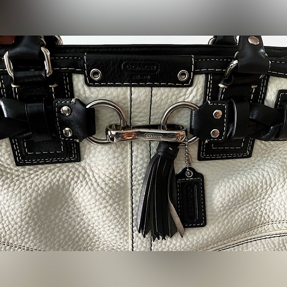 NWOT Coach Purse Black and white - Picture 8 of 16